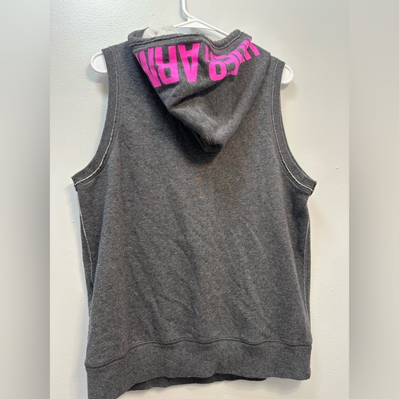 Under Armour Charcoal Sleeveless Hoodie with Magenta Logo - Picture 2 of 6